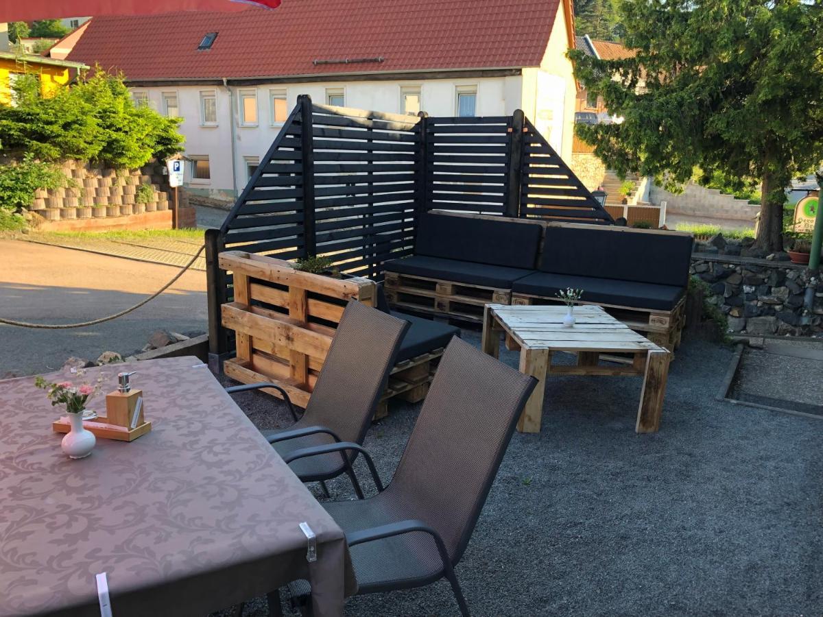 ホテルGasthof Zum Baren Gernrode  エクステリア 写真