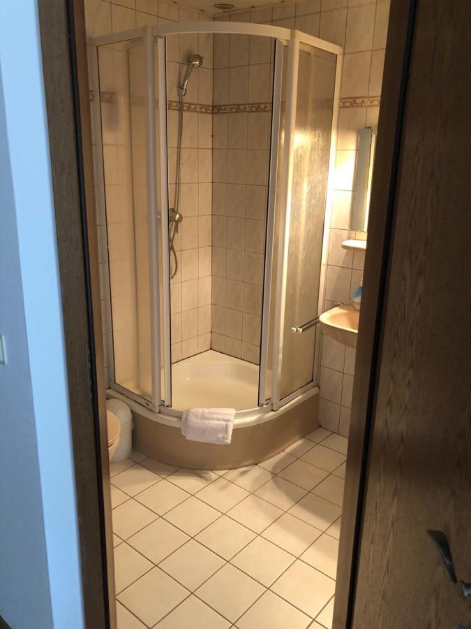 ホテルGasthof Zum Baren Gernrode  エクステリア 写真
