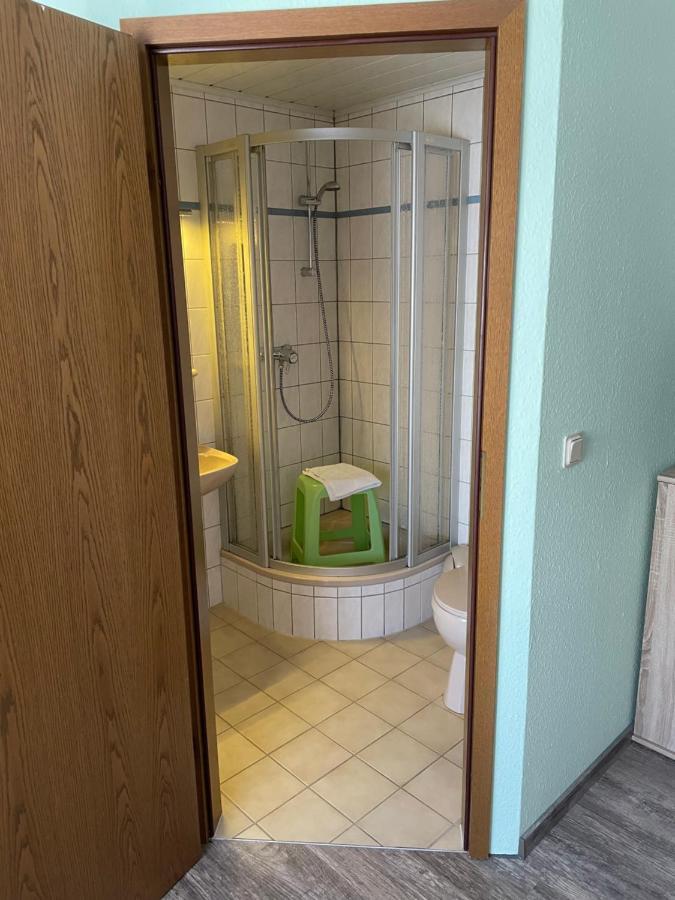ホテルGasthof Zum Baren Gernrode  エクステリア 写真