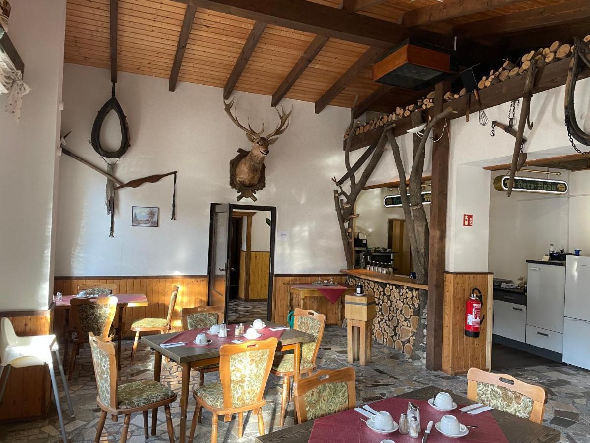ホテルGasthof Zum Baren Gernrode  エクステリア 写真